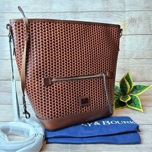 NWT  Dooney & Bourke Camden Woven Hobo / Crossbody